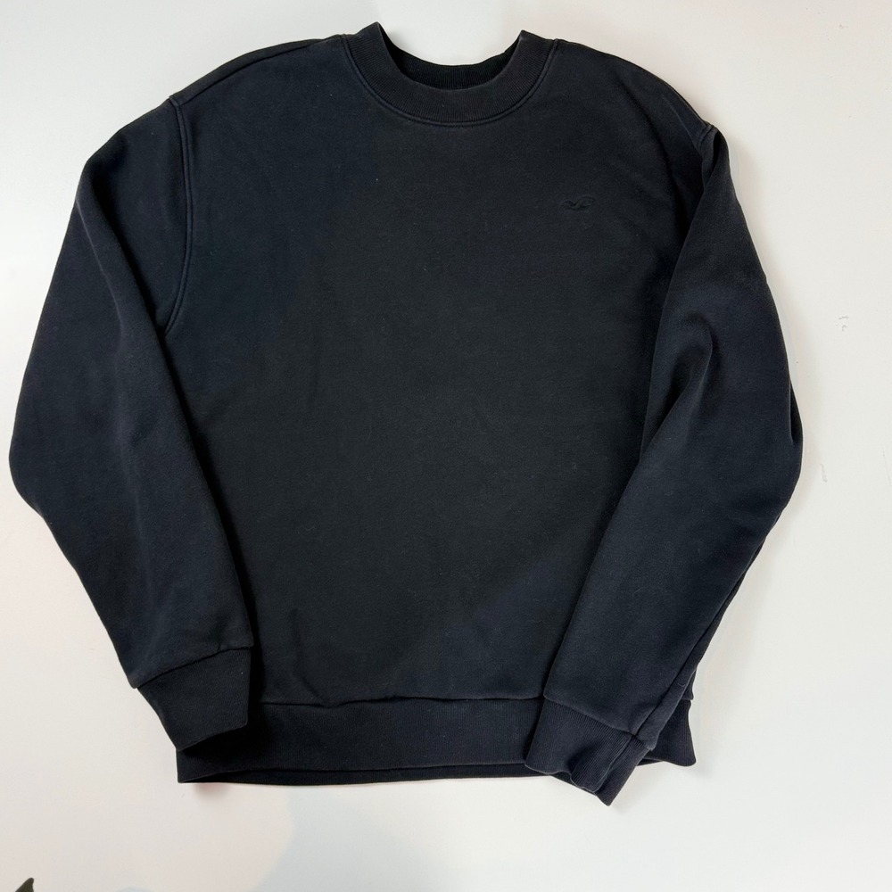 Hollister Mens Small Black Crewneck Sweatshirt Tonal Logo Fleece Pullover